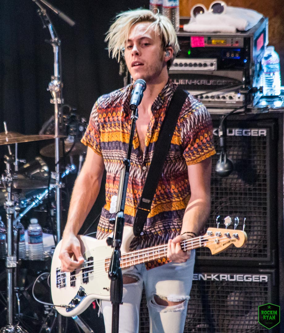 R5 LIVE out on New Addictions Tour is A MUST-SEE!